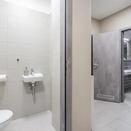 Navy Angel With Balcony 公寓